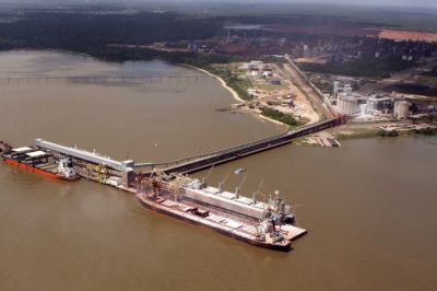 notícia: Governo do Pará assegura investimentos para ZPE de Barcarena