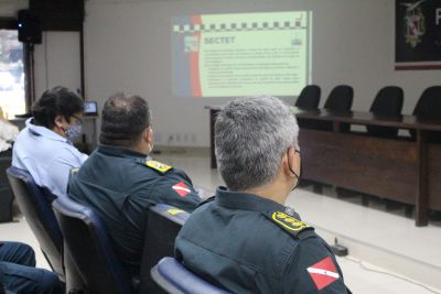 notícia: PM se alia à Sectet para promover cursos a familiares de policiais militares