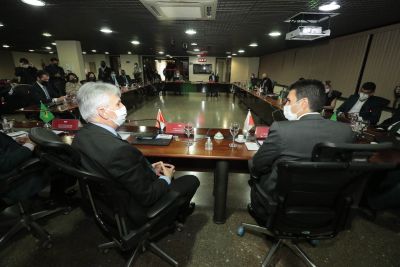 notícia: Ministérios Públicos da Amazônia firmam acordo pela preservação ambiental    