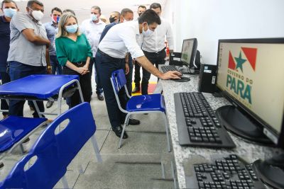 notícia: Educação: governo do Estado entrega escola técnica de Santana do Araguaia