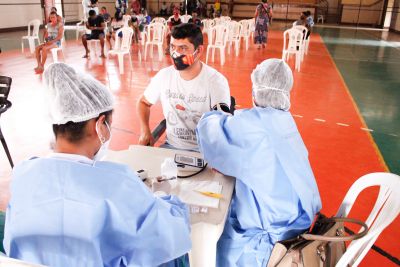 notícia: Moradores de Marituba têm ação da Policlínica Itinerante