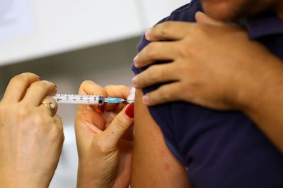 notícia: Sespa começa vacinação em massa contra o sarampo em 17 municípios