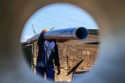 notícia: Cosanpa avança nas obras de saneamento básico retomadas pelo governo do Estado