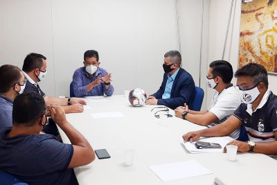 notícia: Governo discute realização do Campeonato Paraense de Futsal