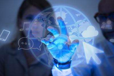 notícia: Estratégia pública que democratiza acesso à internet ganha premiação internacional 