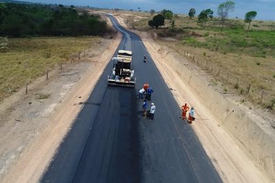 notícia: Governo investe em transporte e facilita o escoamento da produção agrícola