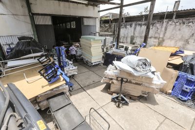 notícia: Sespa distribui equipamentos médicos que chegaram ao Estado