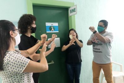 notícia: Governo do Estado garante inclusão e cidadania para surdos paraenses