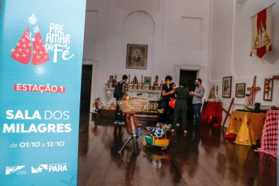 notícia: Preamar da Fé abre com Sala dos Milagres na Capela do Museu do Estado