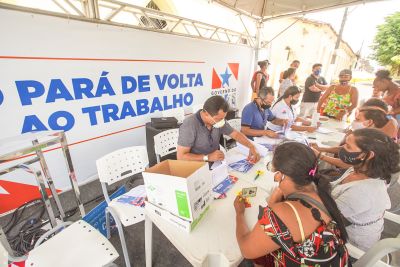 notícia: Curuçá: Governo entrega mais de 200 benefícios do ‘Sua Casa’ e vai reconstruir orla da cidade
