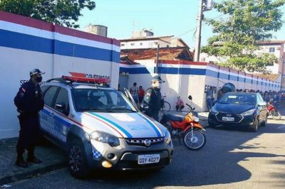 notícia: No Dia do Professor, PM do Pará destaca atuação no ambiente escolar