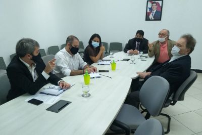 notícia: Geração de emprego é meta do projeto de Política de Desenvolvimento Industrial