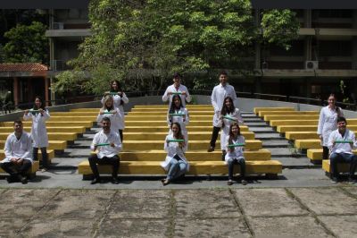 notícia: Universidade do Estado do Pará forma 30 novos médicos em Belém