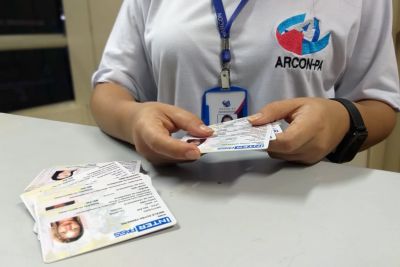 notícia: Arcon encerra cadastro para meia passagem intermunicipal  de 2020
