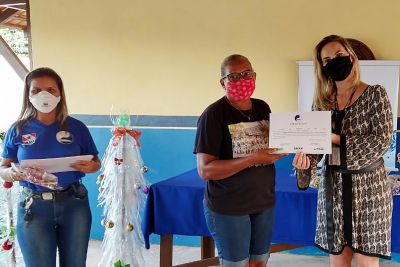 notícia: Moradores de Belém e Santarém concluem curso gratuito da Cosanpa