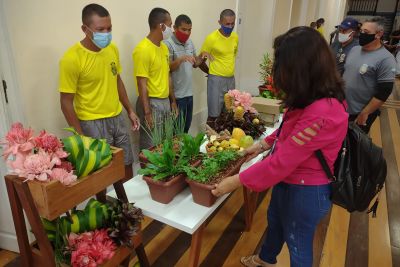 notícia: Oficinas para custodiados mostram resultados de um ano de gestão da Seap