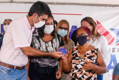 notícia: Quase 300 mil famílias já receberam do Estado o benefício 'Renda Pará'