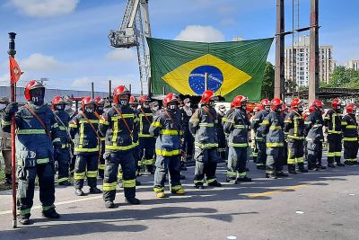 notícia: Corpo de Bombeiros do Pará conclui Curso de Combate a Incêndio Urbano