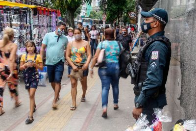 notícia: Governo garante segurança na hora das compras de final de ano 