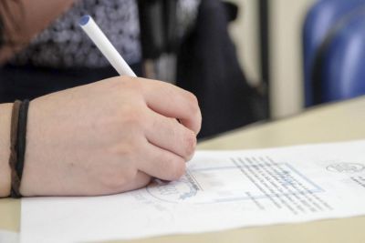 notícia: Uepa realiza provas teóricas para revalidação de diplomas de Medicina neste domingo (20)