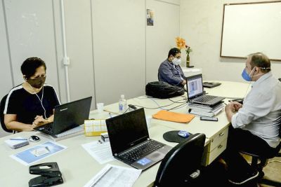 notícia: Mais de 15 mil educadores paraenses participaram de cursos de formação continuada durante este ano