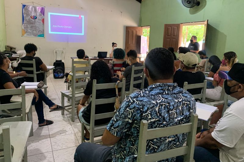  <div class='credito_fotos'>Foto: Adriana Pinto / Agência Pará   |   <a href='/midias/2021/originais/10202_d074bd16-0cab-19c5-3cf0-995d704b07c7.jpg' download><i class='fa-solid fa-download'></i> Download</a></div>