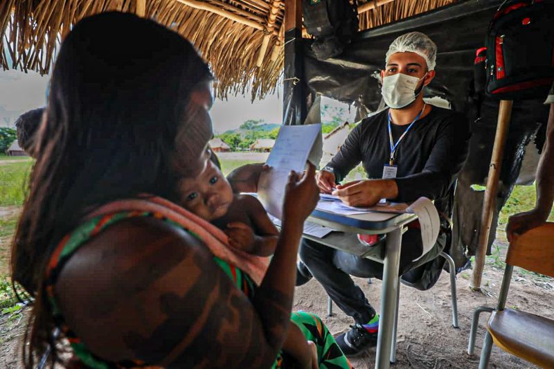 SAÚDE POR TODO O PARÁ TERRITÓRIOS INDÍGENAS ALDEIA KAWATUM ETINIA CAIAPÓ- ALTAMIRA PARÁ- FOTOS MARCELO SEABRA AG.PARÁ <div class='credito_fotos'>Foto: Marcelo Seabra / Ag. Pará   |   <a href='/midias/2021/originais/10299_6e1b8f6e-5473-2860-b2b4-2af84de0bbde.jpg' download><i class='fa-solid fa-download'></i> Download</a></div>