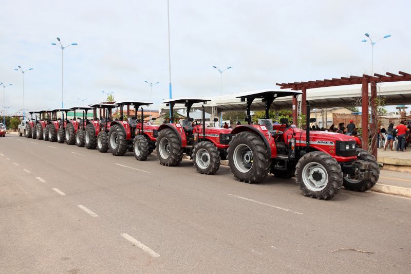 Tratores para agricultura familiar 