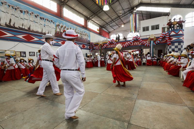 A Marujada de São Benedito é uma tradição religiosa e cultural com mais de dois séculos de existência