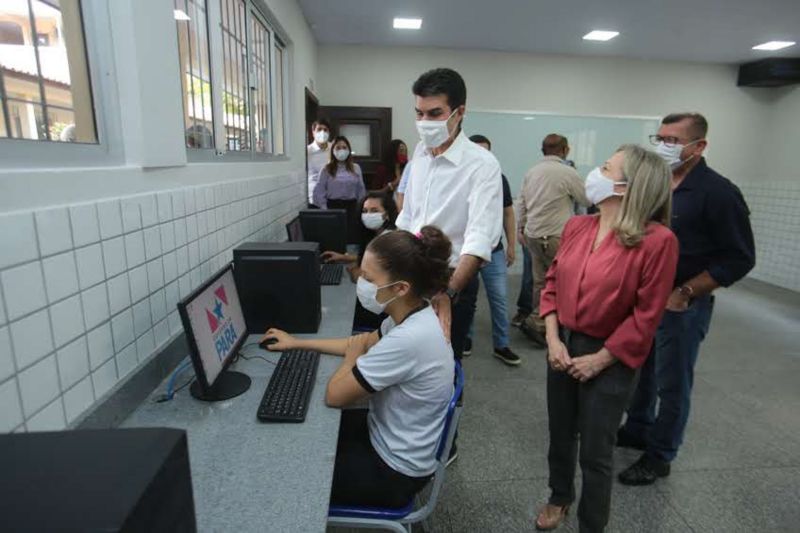 Belém 11 de janeiro de 2021, Governo entrega Escola dom Pedro ll. <div class='credito_fotos'>Foto: Alex Ribeiro / Ag. Pará | <a href='/midias/2021/originais/7170_416fad74-f36b-52c9-878b-f6bc48972e20.jpg' download><i class='fa-solid fa-download'></i> Download</a></div>