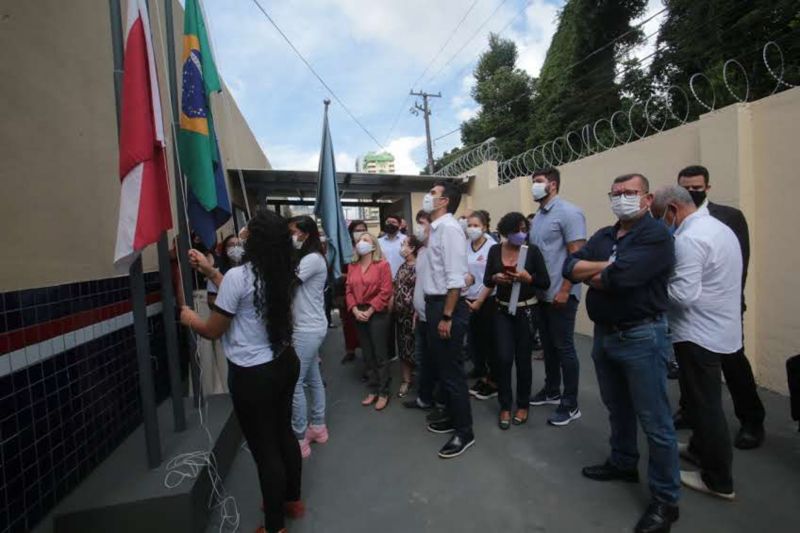 Belém 11 de janeiro de 2021, Governo entrega Escola dom Pedro ll. <div class='credito_fotos'>Foto: Alex Ribeiro / Ag. Pará | <a href='/midias/2021/originais/7170_b755e4ef-61b0-1712-2db3-49b7c30e2bee.jpg' download><i class='fa-solid fa-download'></i> Download</a></div>