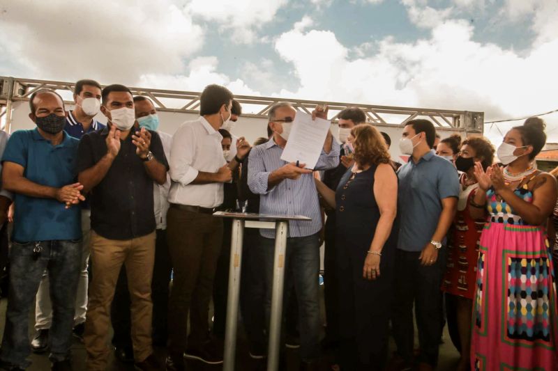 <div class='credito_fotos'>Foto: Alex Ribeiro / Ag. Pará | <a href='/midias/2021/originais/7173_67c6afc7-3fa8-6465-36e9-12133c421e81.jpg' download><i class='fa-solid fa-download'></i> Download</a></div>