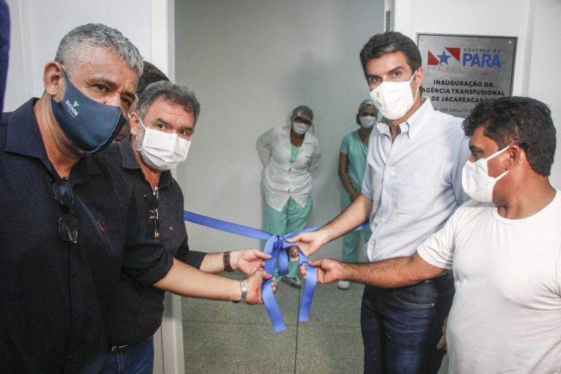 GOVERNO INAUGURA ALA TRANSFUSIONAL DO HEMOPA EM JACAREACANGA <div class='credito_fotos'>Foto: Marcelo Seabra / Ag. Pará | <a href='/midias/2021/originais/7188_9616450f-38e8-80f7-22df-01668ee3f618.jpg' download><i class='fa-solid fa-download'></i> Download</a></div>