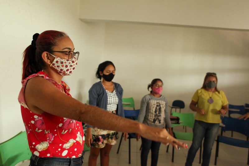 Sejudh finaliza ação para a juventude alusiva ao Janeiro Branco em Breves, no Marajó
<div class='credito_fotos'>Foto: Wagner Almeida/ Ascom Sejudh | <a href='/midias/2021/originais/7194_c52656a8-20a2-40fd-f3fa-6d662378e46a.jpg' download><i class='fa-solid fa-download'></i> Download</a></div>