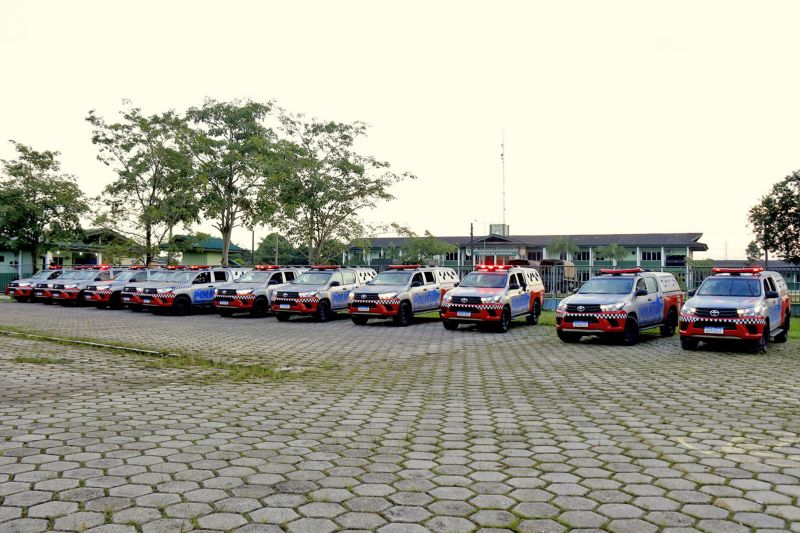 Belém, Pará, Brasil. SEGURANÇA ENEM - 17/01/2021 <div class='credito_fotos'>Foto: Ricardo Amanajás / Ag. Pará | <a href='/midias/2021/originais/7197_4e1a60e1-4c3a-3a88-4021-a778187328b5.jpg' download><i class='fa-solid fa-download'></i> Download</a></div>