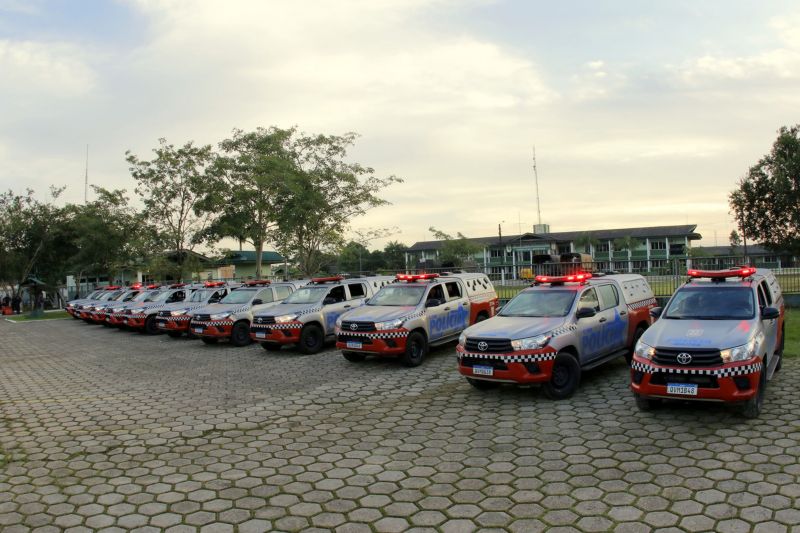 Belém, Pará, Brasil. SEGURANÇA ENEM - 17/01/2021 <div class='credito_fotos'>Foto: Ricardo Amanajás / Ag. Pará | <a href='/midias/2021/originais/7197_d410b940-a2dc-d5c7-16ef-f9fd99a4c131.jpg' download><i class='fa-solid fa-download'></i> Download</a></div>