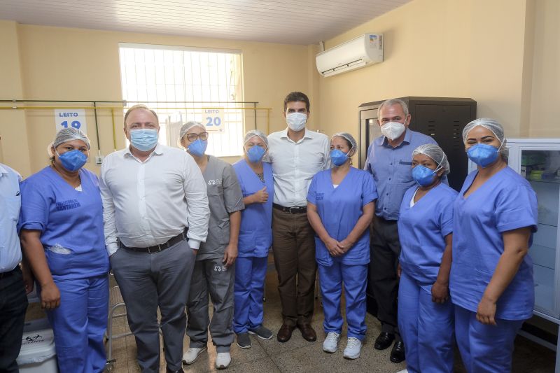 Governador e Ministro da Saúde visitam hospital de campanha e hospital regional em Santarém