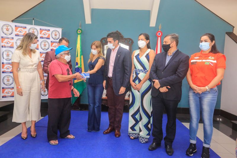  <div class='credito_fotos'>Foto: Marco Santos / Ag. Pará   |   <a href='/midias/2021/originais/7388_5a108123-c8dc-1a70-e06d-e8a4c0b12a97.jpg' download><i class='fa-solid fa-download'></i> Download</a></div>