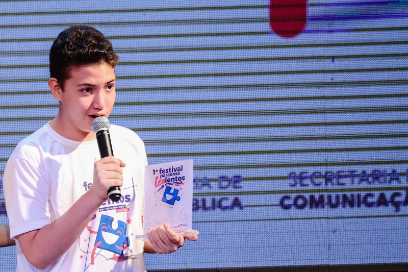  <div class='credito_fotos'>Foto: Alex Ribeiro / Ag. Pará   |   <a href='/midias/2021/originais/7549_f7b84c23-d4bf-6bf7-e075-5cb458a960ed.jpg' download><i class='fa-solid fa-download'></i> Download</a></div>