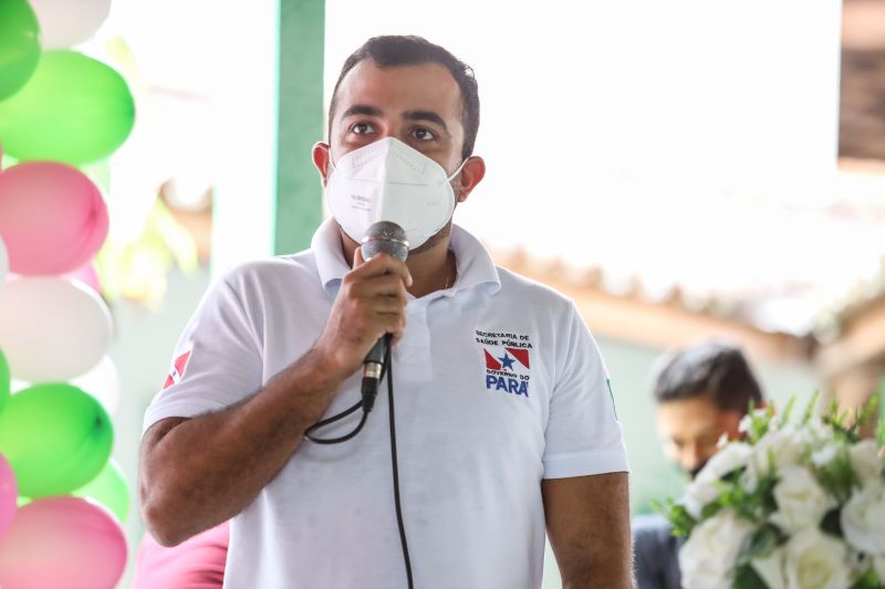 A equipe do projeto 'Saúde Por Todo o Pará', do Governo do Estado, chegou ao 13°destino: Anajás, município localizado no coração do arquipélago. A ação ocorreu na Escola Municipal de Ensino Fundamental Vasconcelos de Barros. Já são mais de 13 mil atendimentos realizados nos municípios onde a ação já ocorreu. O objetivo do projeto é promover o ‘Pacto pela Redução da Mortalidade Materna' nos municípios do arquipélago do Marajó.
foto: rodrigo pinheiro / agpara <div class='credito_fotos'>Foto: Rodrigo Pinheiro / Ag.Pará | <a href='/midias/2021/originais/8910_a450827a-f359-c883-c9d9-60d334932d5a.jpg' download><i class='fa-solid fa-download'></i> Download</a></div>