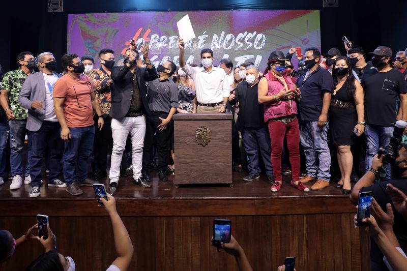  <div class='credito_fotos'>Foto: Alex Ribeiro / Ag. Pará   |   <a href='/midias/2021/originais/8951_4a157bd1-5bc0-108d-19a8-9d212e5d3909.jpg' download><i class='fa-solid fa-download'></i> Download</a></div>