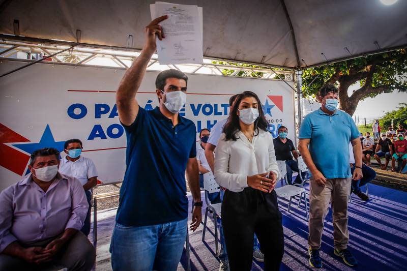 Governador assina os Implantação de sinalização viária em Salinópolis 