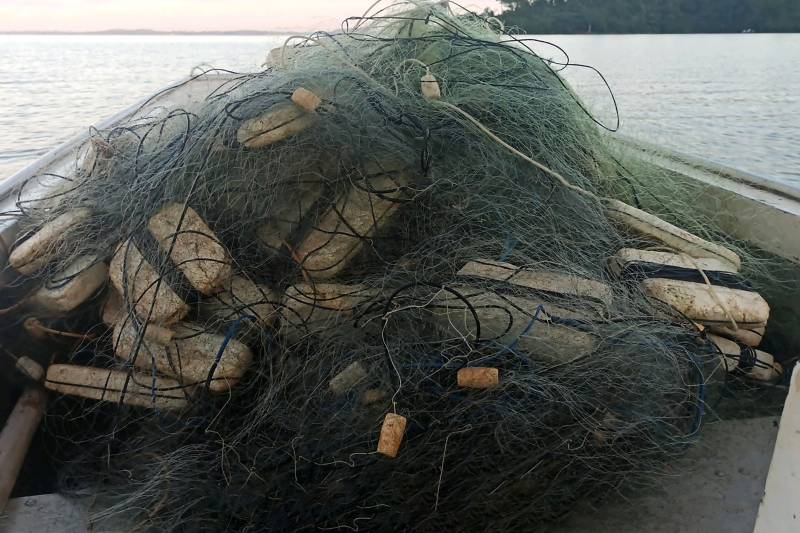 Ideflor-bio informou que as malhadeiras tinham nós de tamanho 50 mm, quando no 