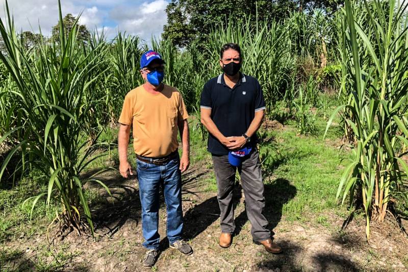 secretário e proprietário  da Fazenda Paraiso, em Cachoeira do Arari, João Rocha, que é presidente da Associação Paraense de Bufalos do Marajó 