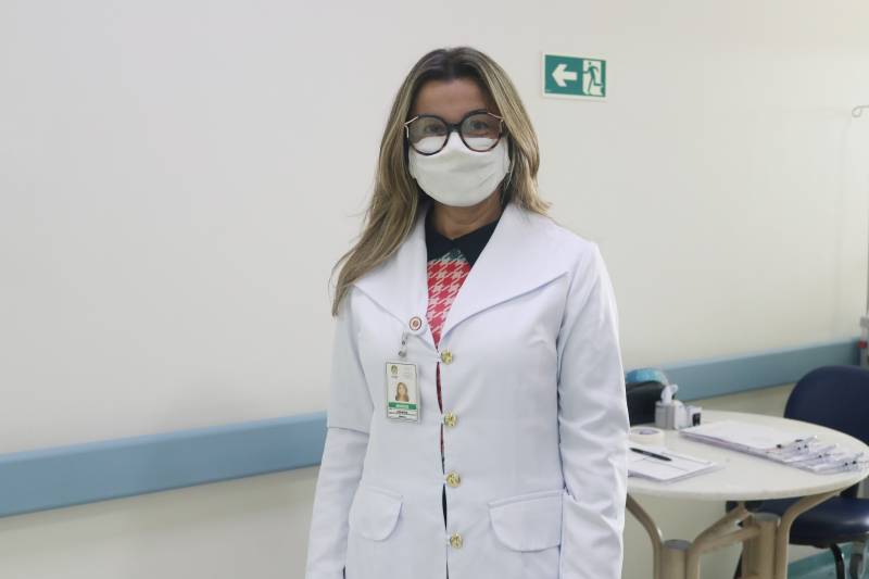 Dr. Monick Calandrin