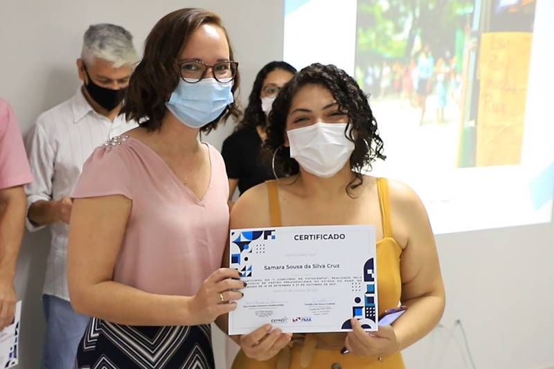 ttttttttttttttttttTécnica em Comunicação, Samara Sousa (amarelo)