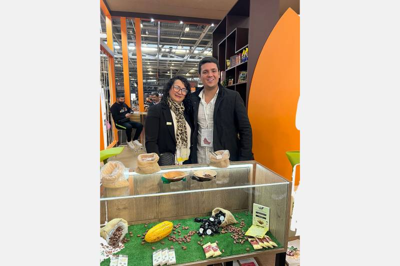 Chocolateira e produtora,  Rita Aguiar e secretário adjunto,  Lucas Vieira