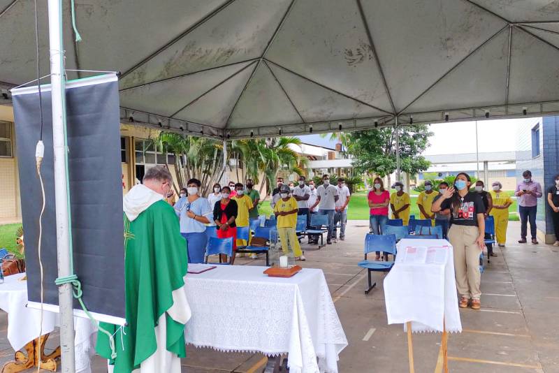 MISSA EM AÇÃO DE GRAÇAS NO REGIONAL DO ARAGUAIA EM HOMENAGEM AOS DOADORES DE SANGUE