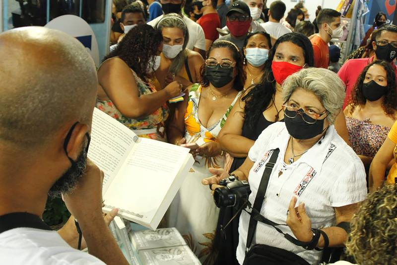Max do Espírito Santo, neto do pajé Zé Piranha