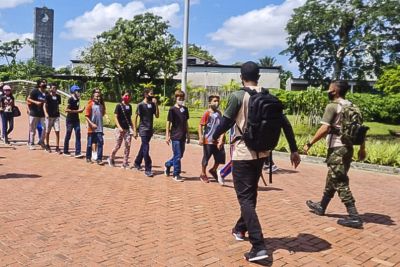 notícia: Projeto Usina da Paz leva alunos da Escola Icuí-Laranjeiras ao Parque do Utinga 